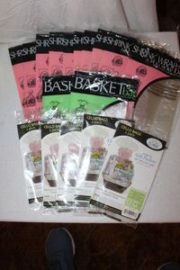 lot 64 image: Clear Gift Basket Bags
