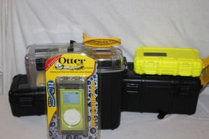 lot 67 image: Six Unused Otter Boxes in Various Sizes