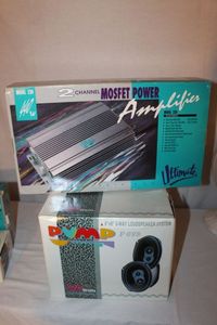 lot 77 image: Amphlifier and Speakers AMP 2 channel 440w