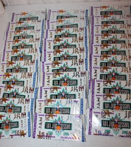 lot 176 image: Lot of 30 Packs of NBA Jams Trading Cards unopened