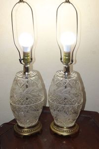 lot 188 image: Two Crystal Lamps