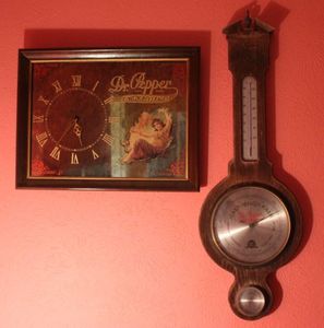 lot 201 image: Vintage Dr Pepper Mirrored Clock and Thermometer
