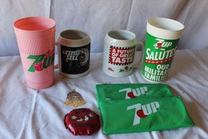 lot 205 image: 7up Collectors Items
