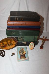 lot 243 image: Variety of Spiritual Books
