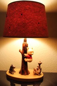 lot 351 image: Vintage Winnie the pooh lamp