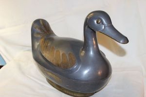 lot 359 image: Large Pewter Duck