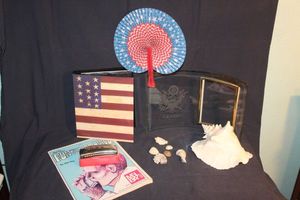 lot 360 image: Glass Photo Frame, Sea Shells and more