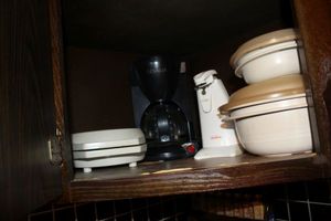 lot 219 image: Waffle Maker, Coffee Maker, Can Opener and Microwave Safe Lidded Bowls
