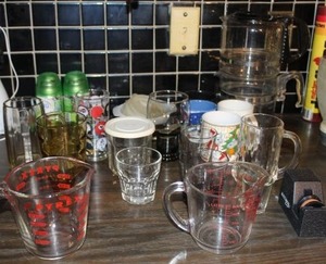 lot 231 image: Misc Kitchen Items