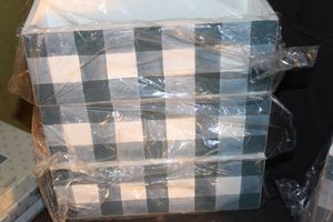 lot 309 image: Planter Boxes