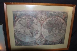 lot 489 image: Vintage Framed Map