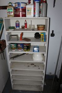 lot 508 image: Shelf with Contents