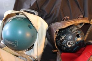 lot 587 image: Bowling Balls