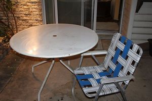 lot 644 image: Patio Table and Chair