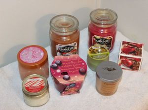 lot 77 image: Variety of Jar Candles