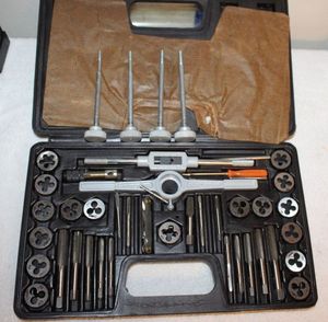 lot 103 image: Tap and Die tool set
