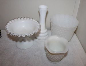 lot 108 image: Milk Glass Items