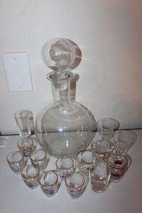lot 26 image: Vintage Decanter and Shot Glasses