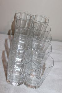 lot 138 image: 10 Drinking Glasses