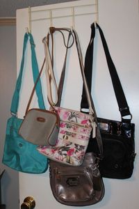 lot 147 image: Fashion purses