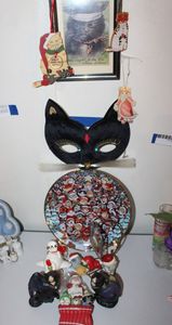 lot 173 image: Cat themed Christmas Dcor and Cat mask