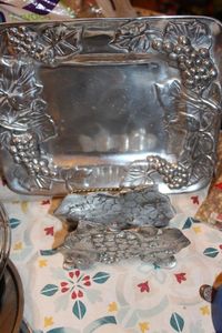 lot 215 image: Matching Pewter Tray and napkin holder&nbsp