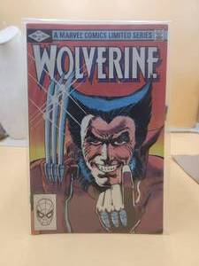 lot 22 image: Marel Comic - Wolverine #1 - 1982