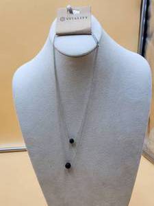lot 92 image: Vitality Brand necklaces - 2 - jewelry