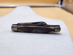 lot 177 image: Vintage Old Timer pocketknife