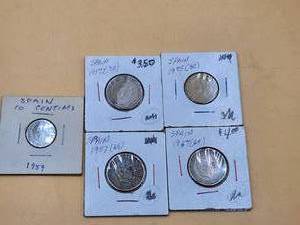 lot 153 image: Selection of foreign coins