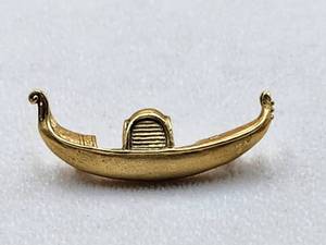 lot 223 image: Vintage Broach - boat - marked Multilana BMA -