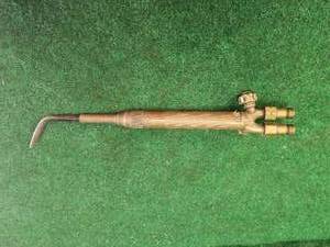 lot 20 image: Vintage D-85 torch by Harris