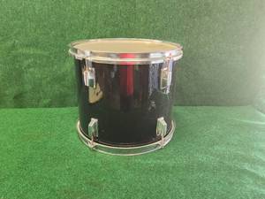lot 37 image: Black mounted toms - drum - 12 by 13 - can be used with - 131, 139, 300, 314, 457
