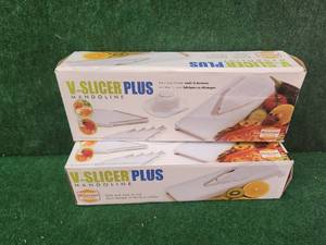 lot 38 image: Selection of 2 V-slicer plus mandolines