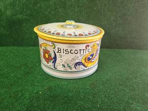lot 47 image: Hand crafted in Italy - Biscotti jar