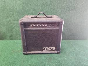 lot 63 image: Crate KX-15 guitar amp