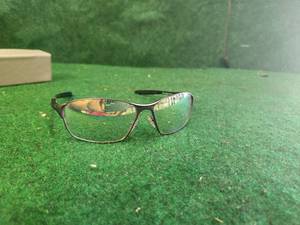 lot 178 image: Blue Shark Optics sunglasses