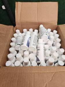 lot 196 image: Box of variety colors of semi-permanent hair color