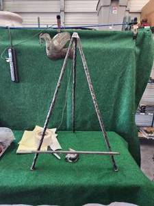 lot 111 image: Rebar tripod art - display easel