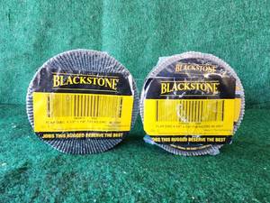 lot 277 image: Blackstone sanding disk 60 & 80 grit