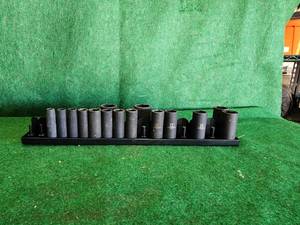 lot 304 image: Selection of impact sockets