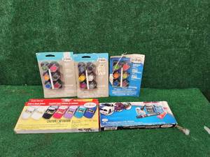 lot 393 image: Testors model paint lot