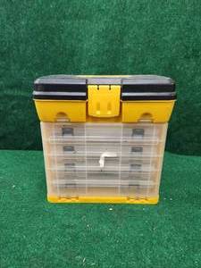 lot 431 image: Tackle box with contents