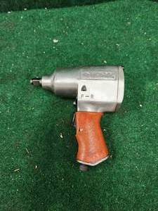 lot 436 image: Husky air impact wrench