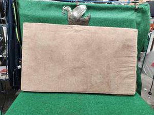 lot 441 image: Lai Fug dog bed