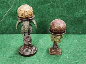 lot 471 image: Decorative candles and holders
