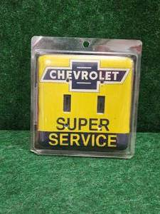 lot 473 image: Cheverolet wall plate