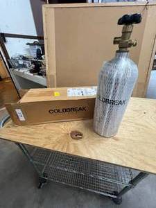 lot 599 image: Full CO2 tank