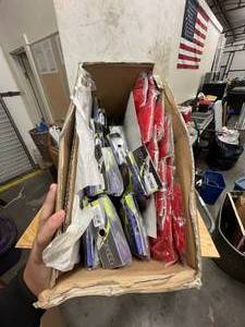 lot 518 image: Box of wigs