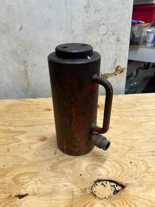 lot 510 image: HD hydraulic floor jack